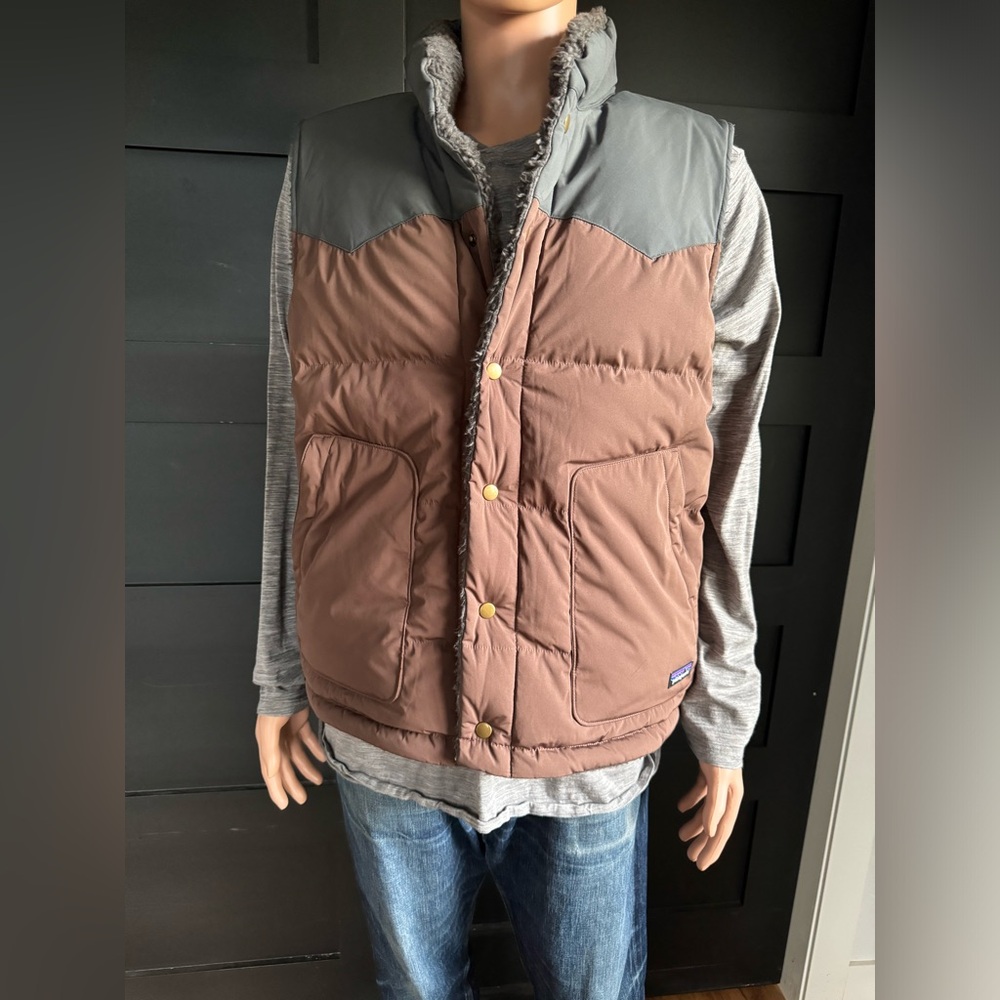 Patagonia Bivy reversible western style puffer fleece vest XL